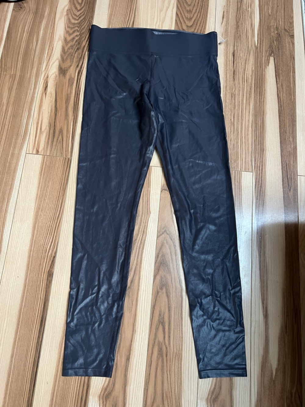 Carbon38 shimmer leggings